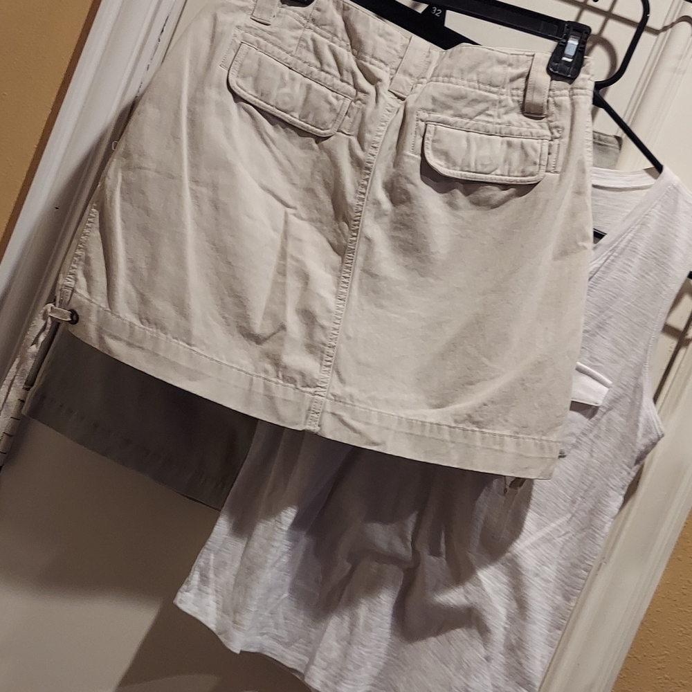 FINALPRICE🔥4 PC bundle 2 skirt tan and 2 top(one mini skirt shorts) - Picture 14 of 17